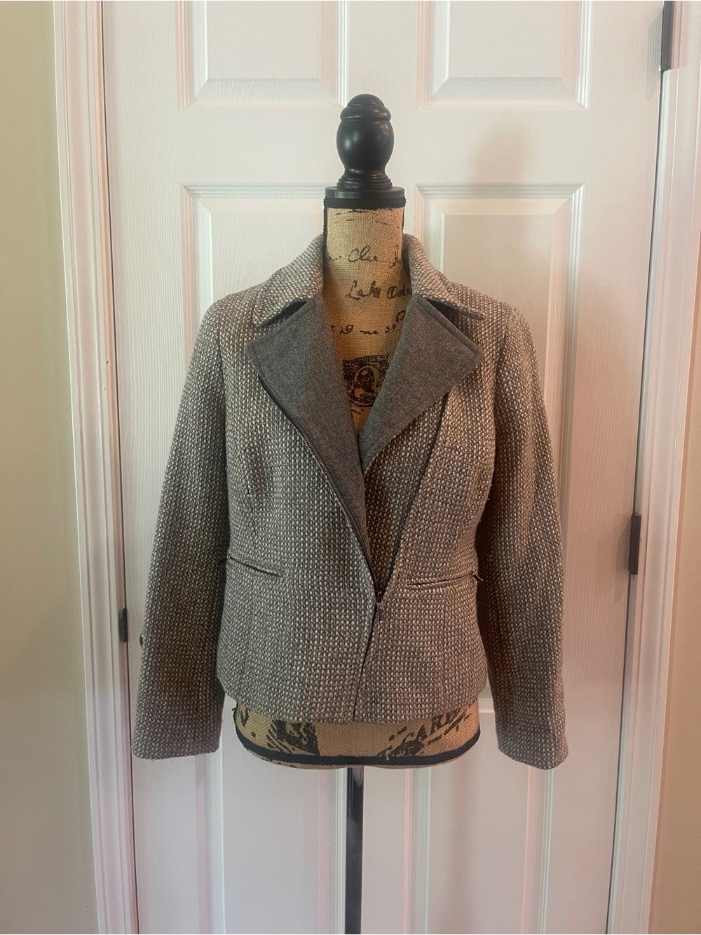 Talbots Gray Shimmer Wool Textured Moto Motorcycle Blazer Jacket Size 8P